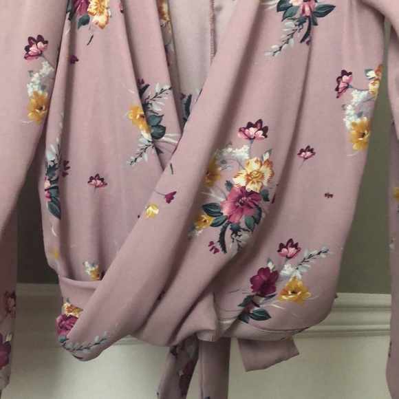 Windsor Top - Picture 4 of 8